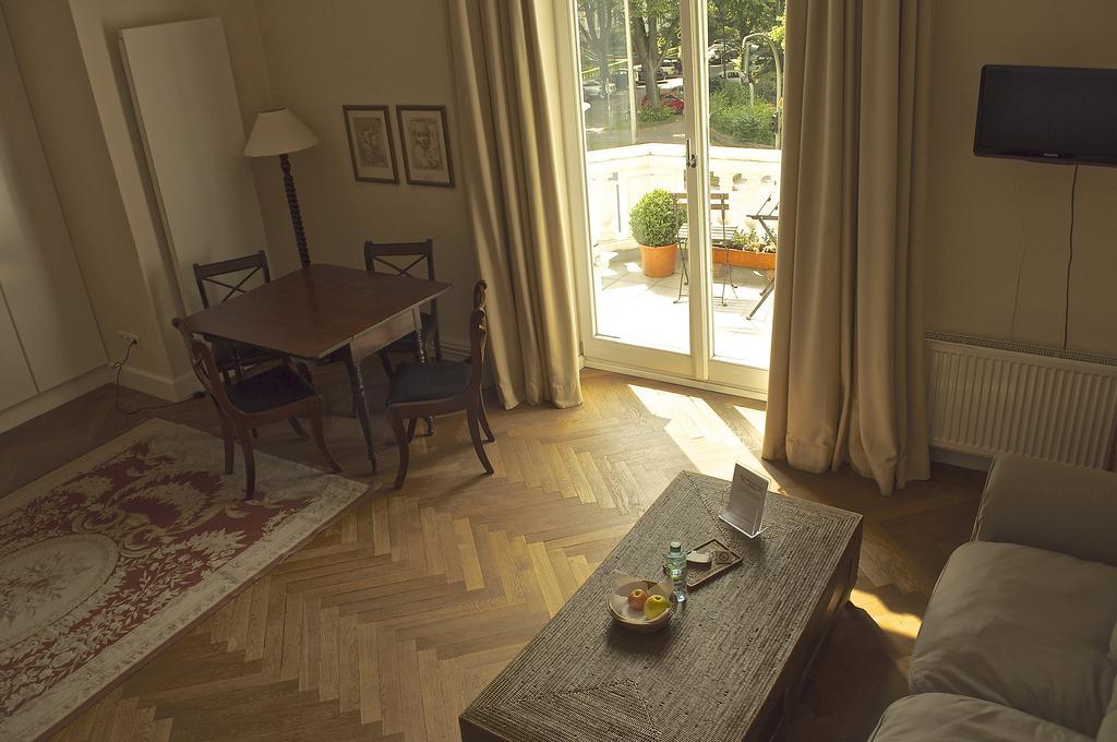 Boardinghouse Hamburg Aparthotel Exterior photo